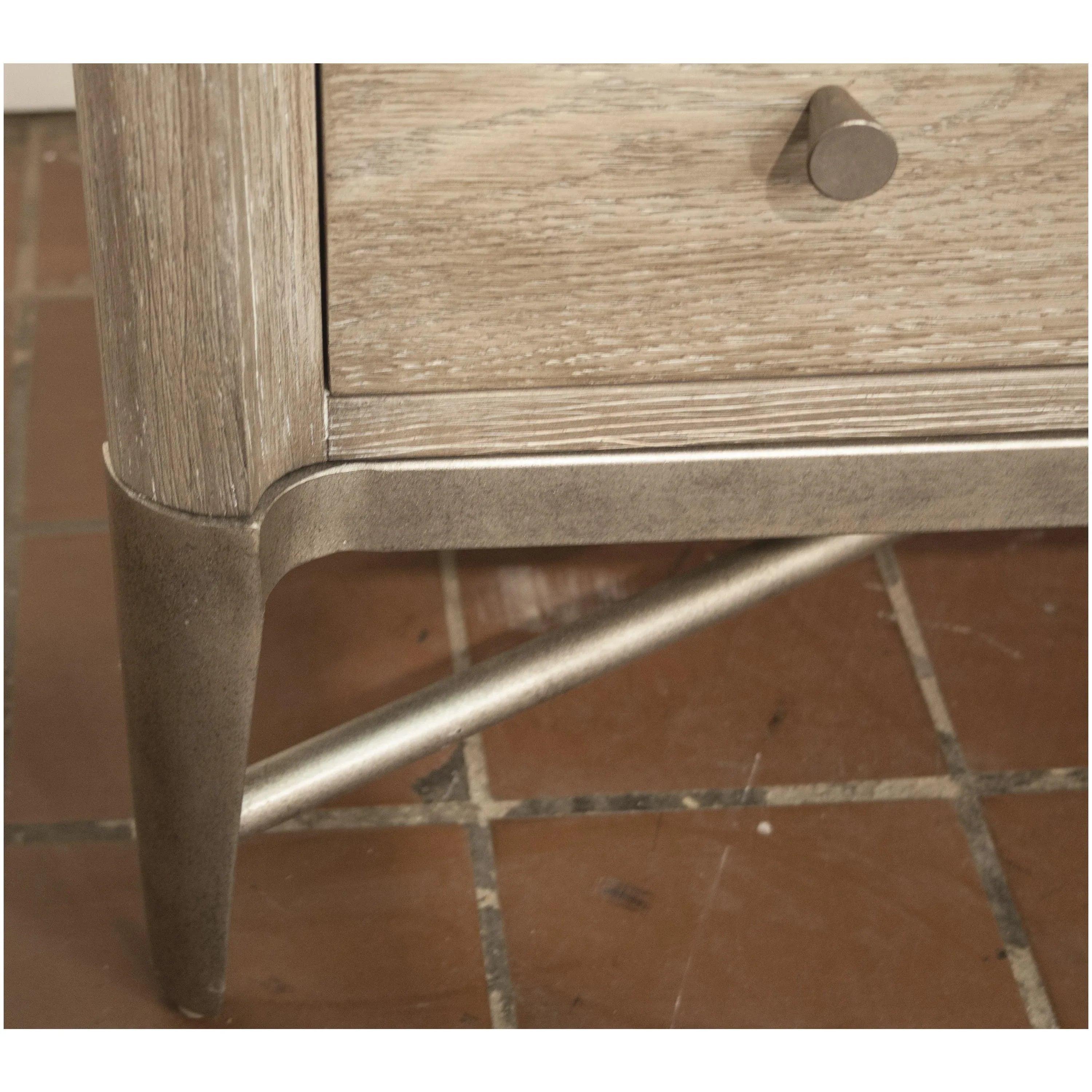 Riverside Sophie 3-drawer Nightstand Riverside Furniture Bedroom