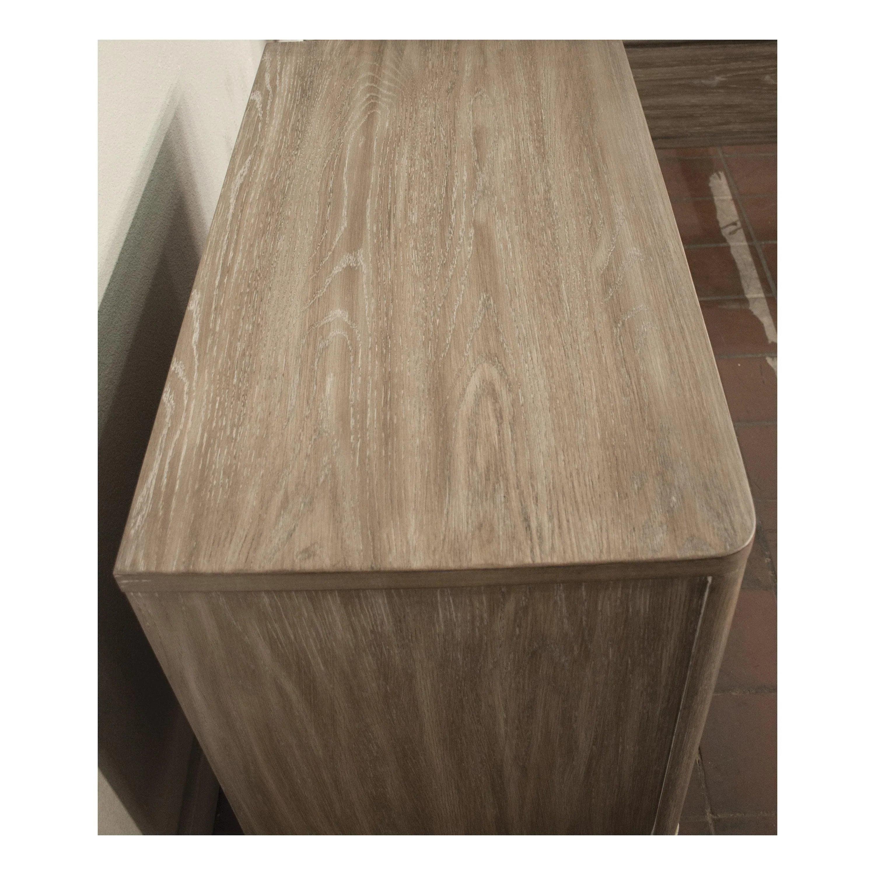 Riverside Sophie 3-drawer Nightstand Riverside Furniture Bedroom