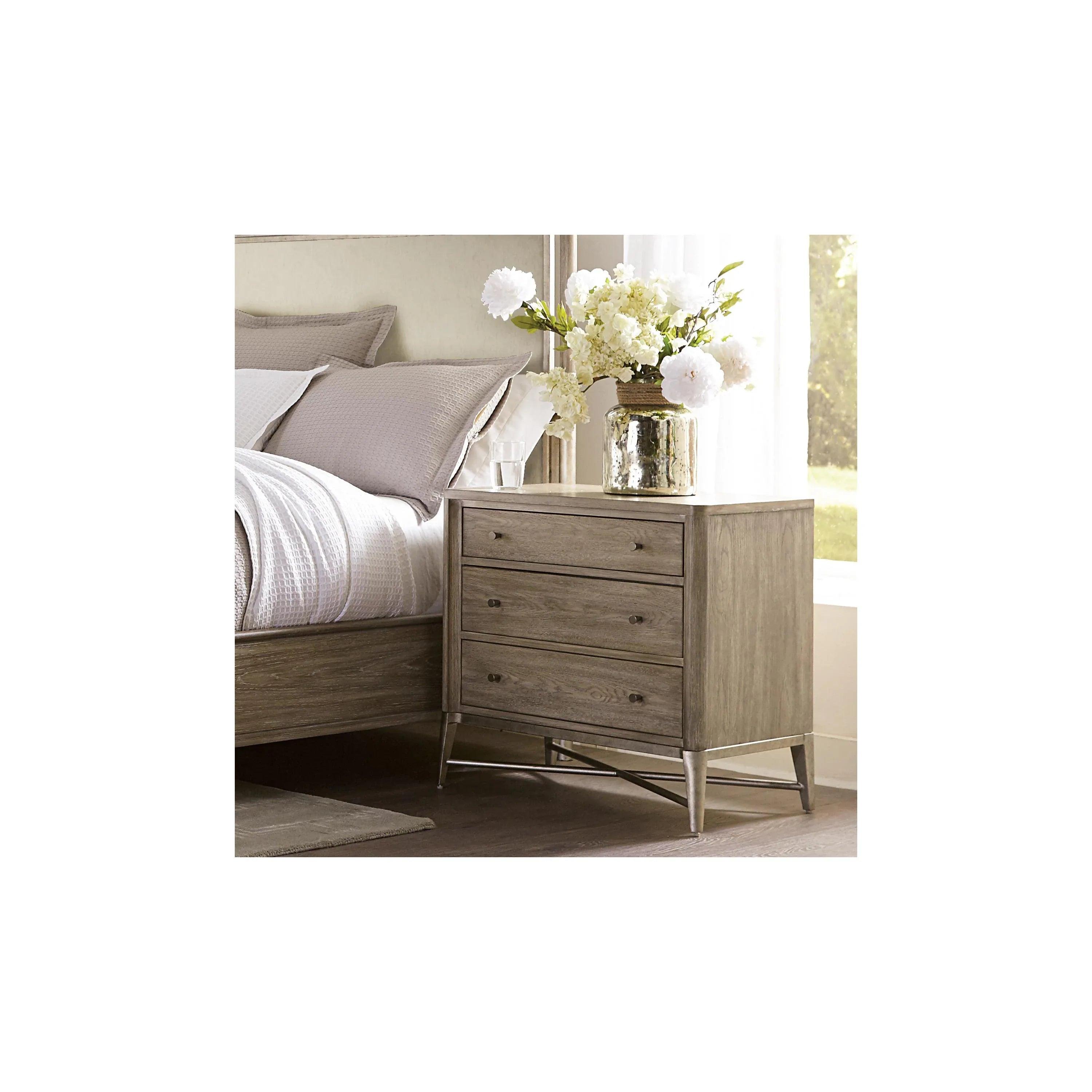 Riverside Sophie 3-drawer Nightstand Riverside Furniture Bedroom
