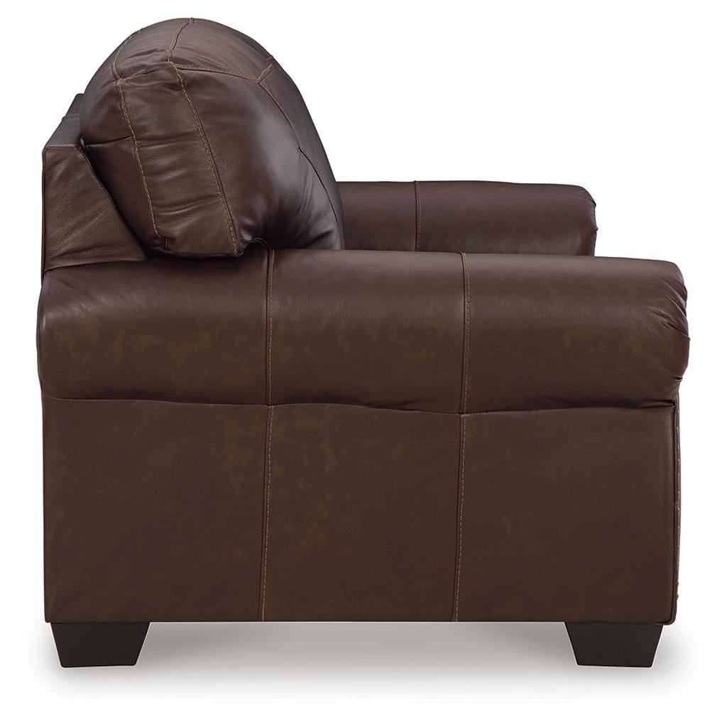 Colleton Loveseat Signature Design by Ashley® Living Room