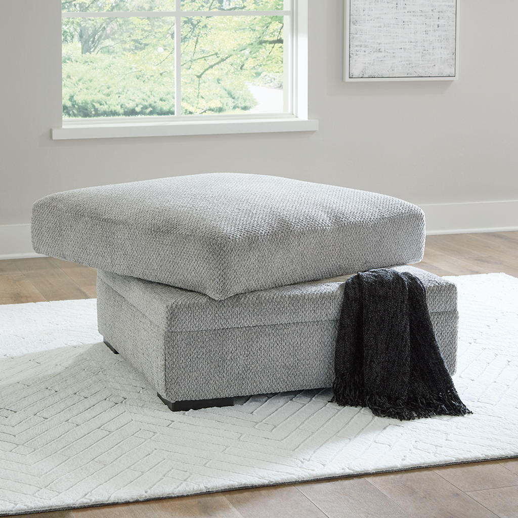 Casselbury Oversized Swivel Chair and Ottoman Signature Design by Ashley® Uncategorized