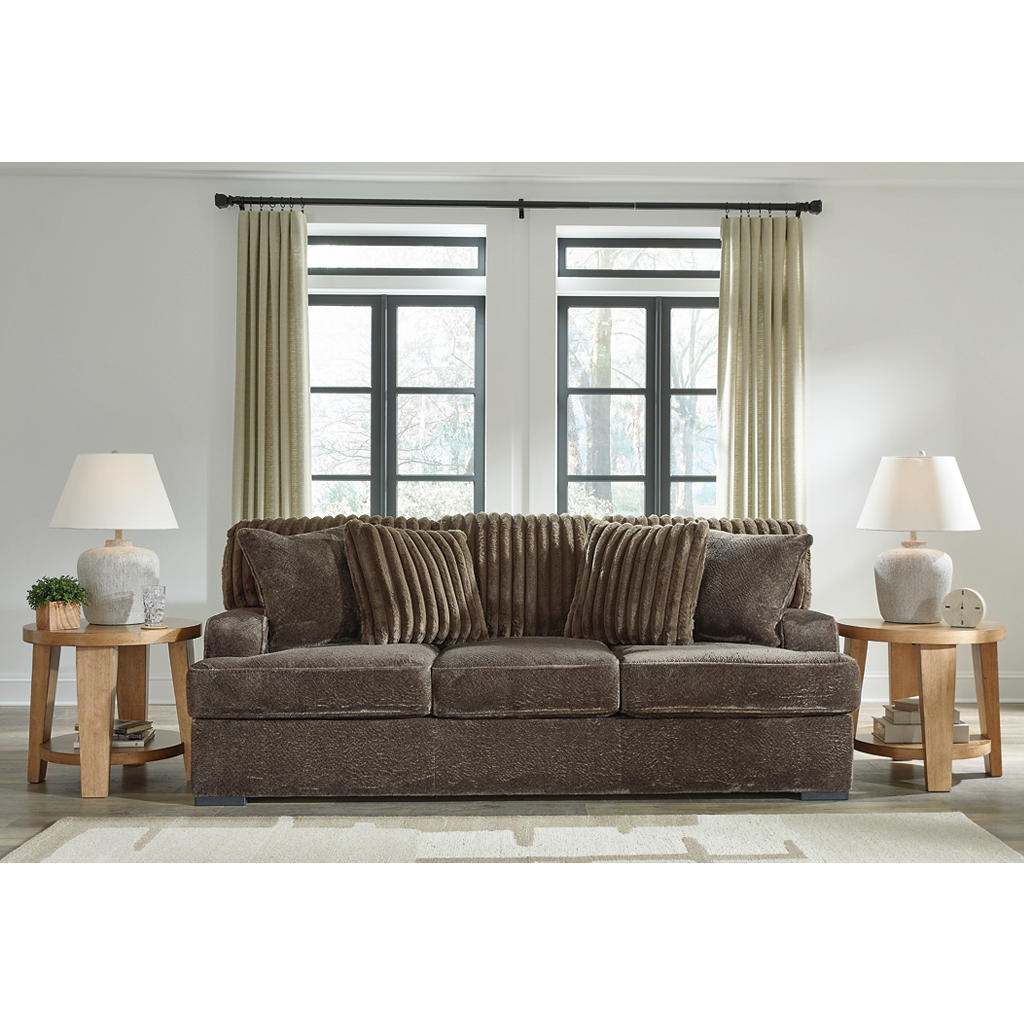 Aylesworth Sofa Benchcraft® Living Room
