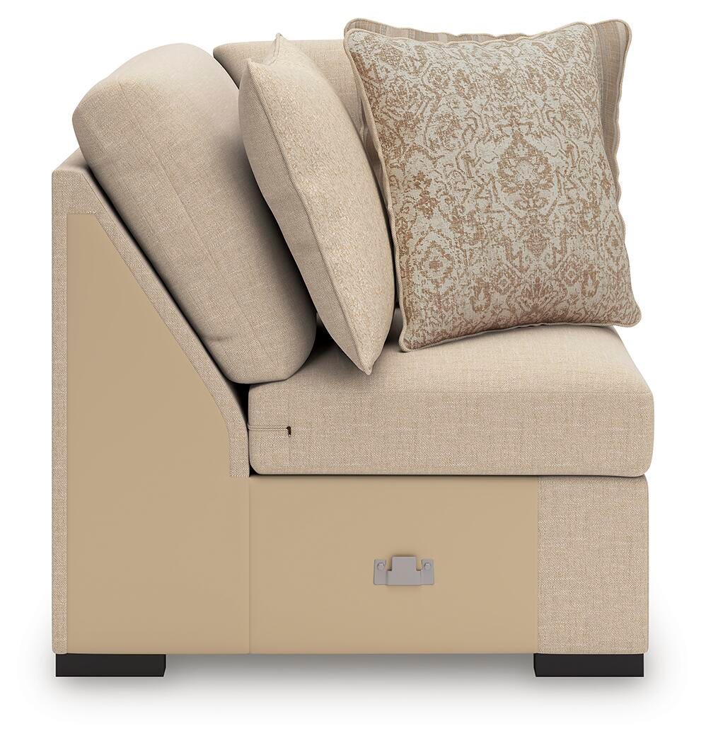 LadyMae 4-Piece Sectional