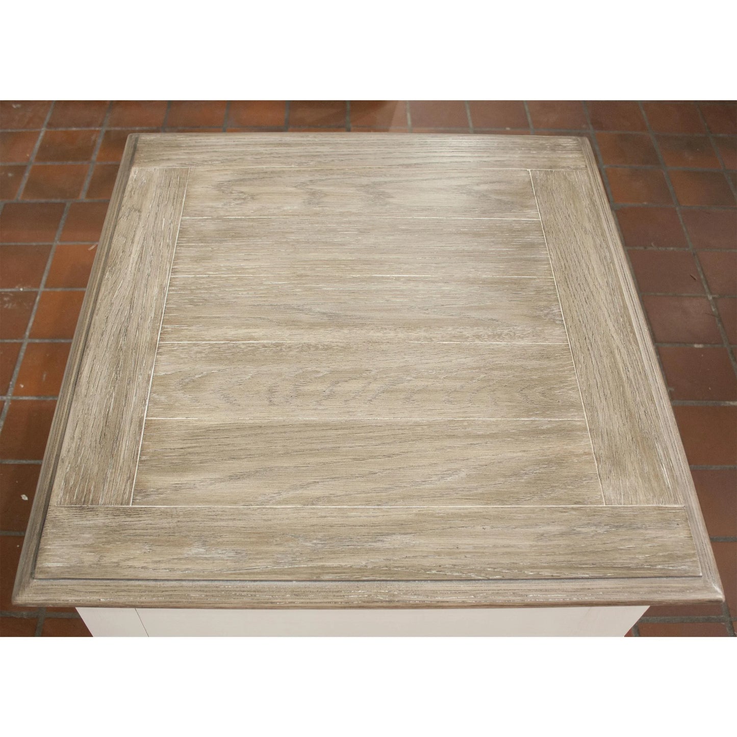 Myra Leg End Table Riverside Furniture Tables