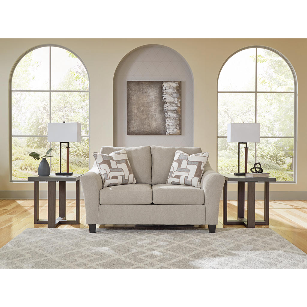 Willarae Loveseat Benchcraft® Living Room