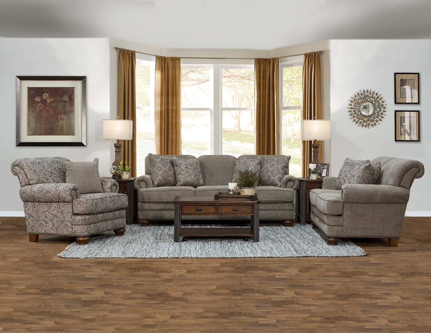 Reed Loveseat with Nails
