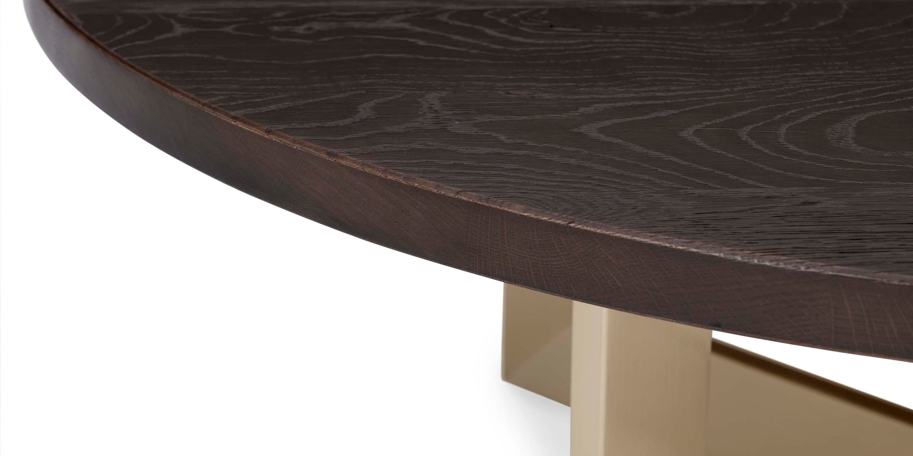 Andover Round Cocktail Table Bassett