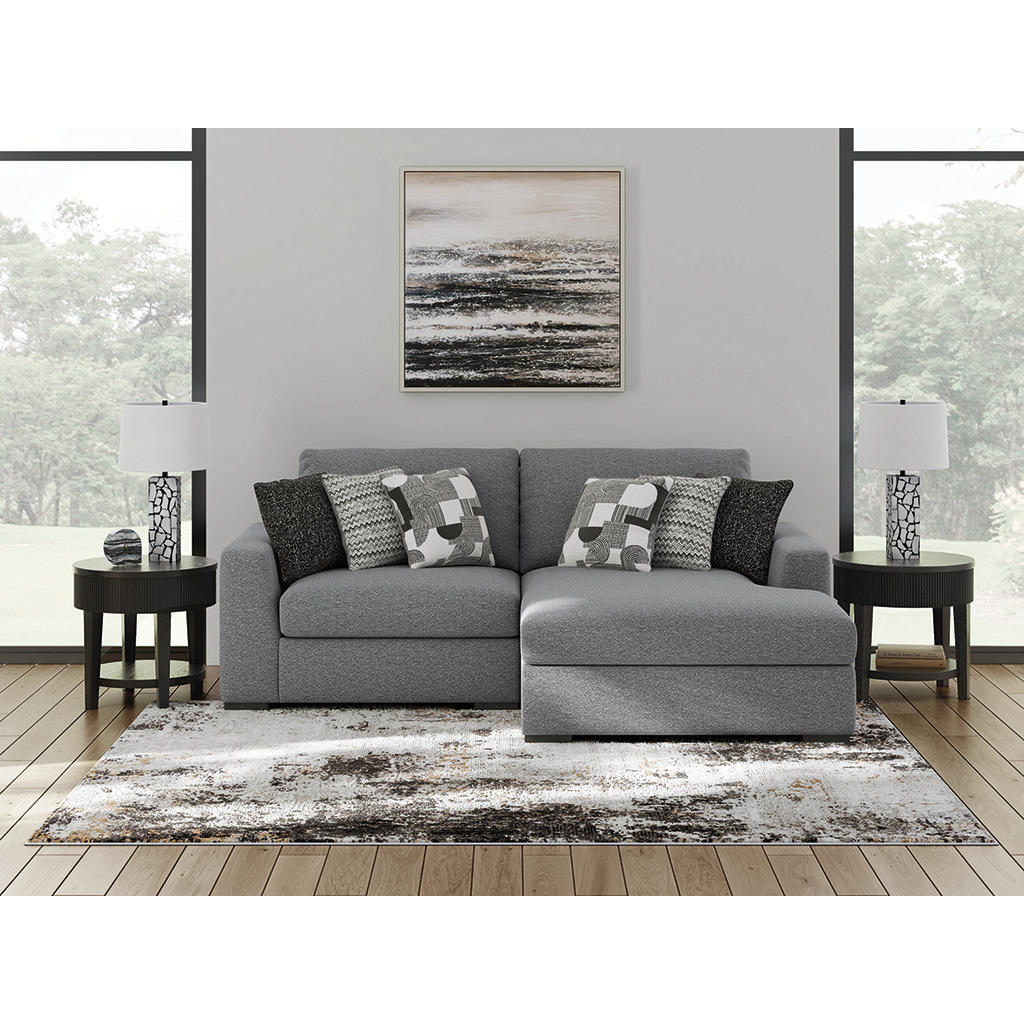 Bealton 2-Piece Sectional with Chaise Benchcraft® Living Room
