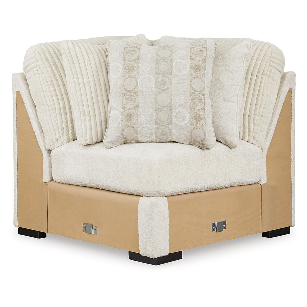 DOORBUSTER! Chessington 3-Piece Sectional Signature Design by Ashley® Living Room