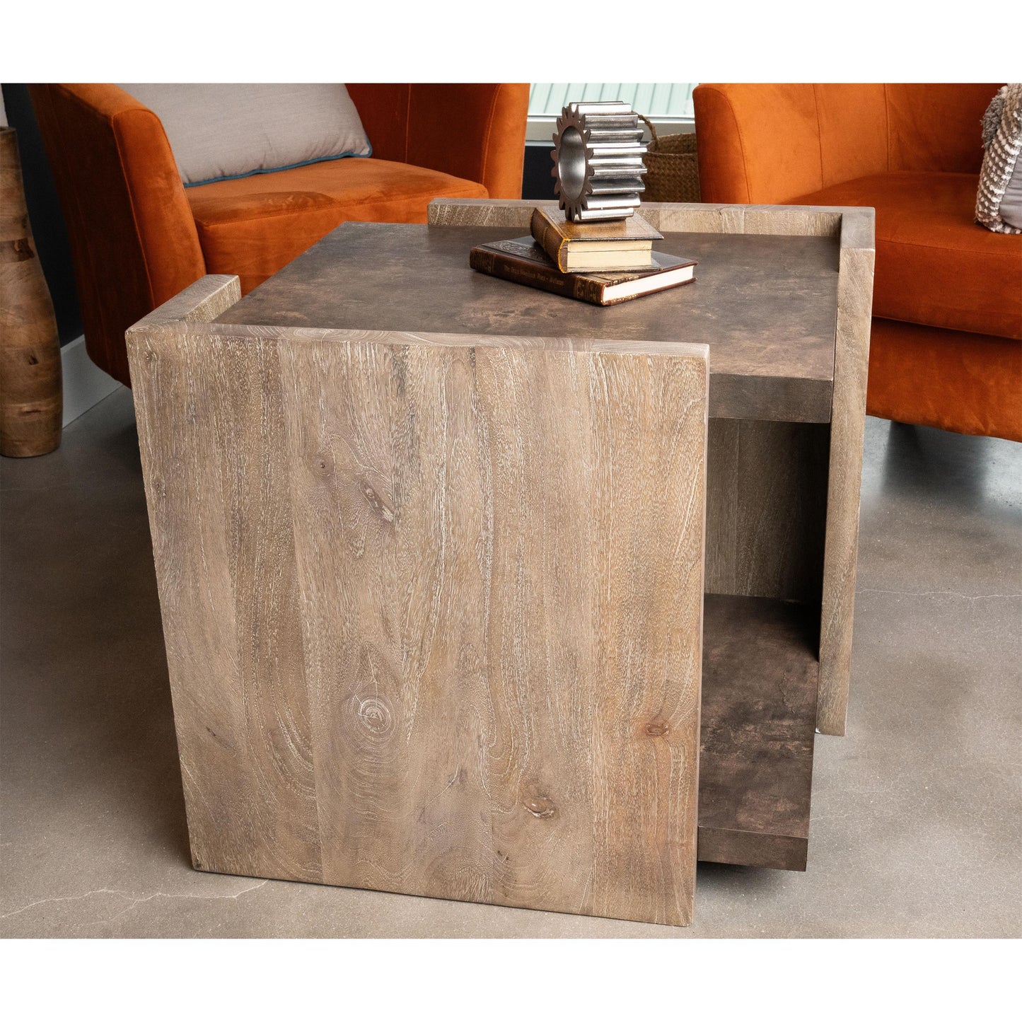 Trenton End Table Riverside Furniture Tables