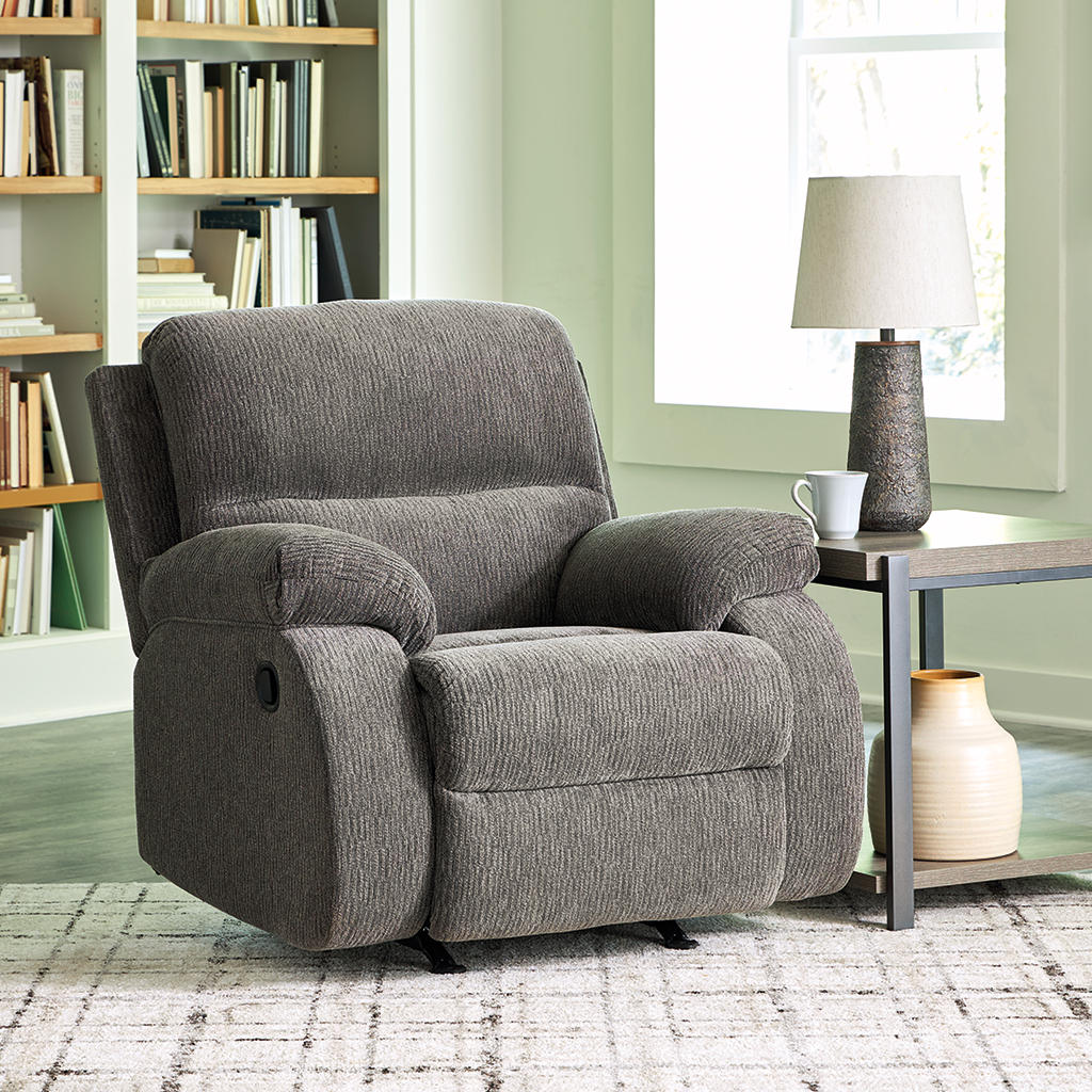 Scranto Recliner Signature Design by Ashley® Living Room