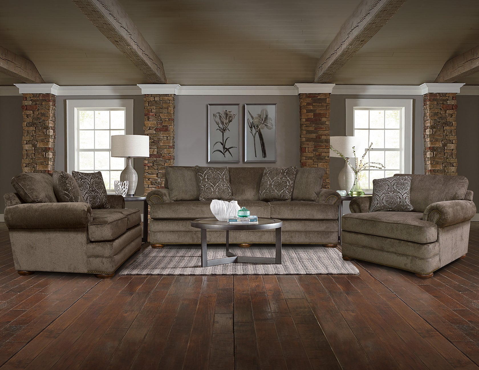 Knox Loveseat with Nails