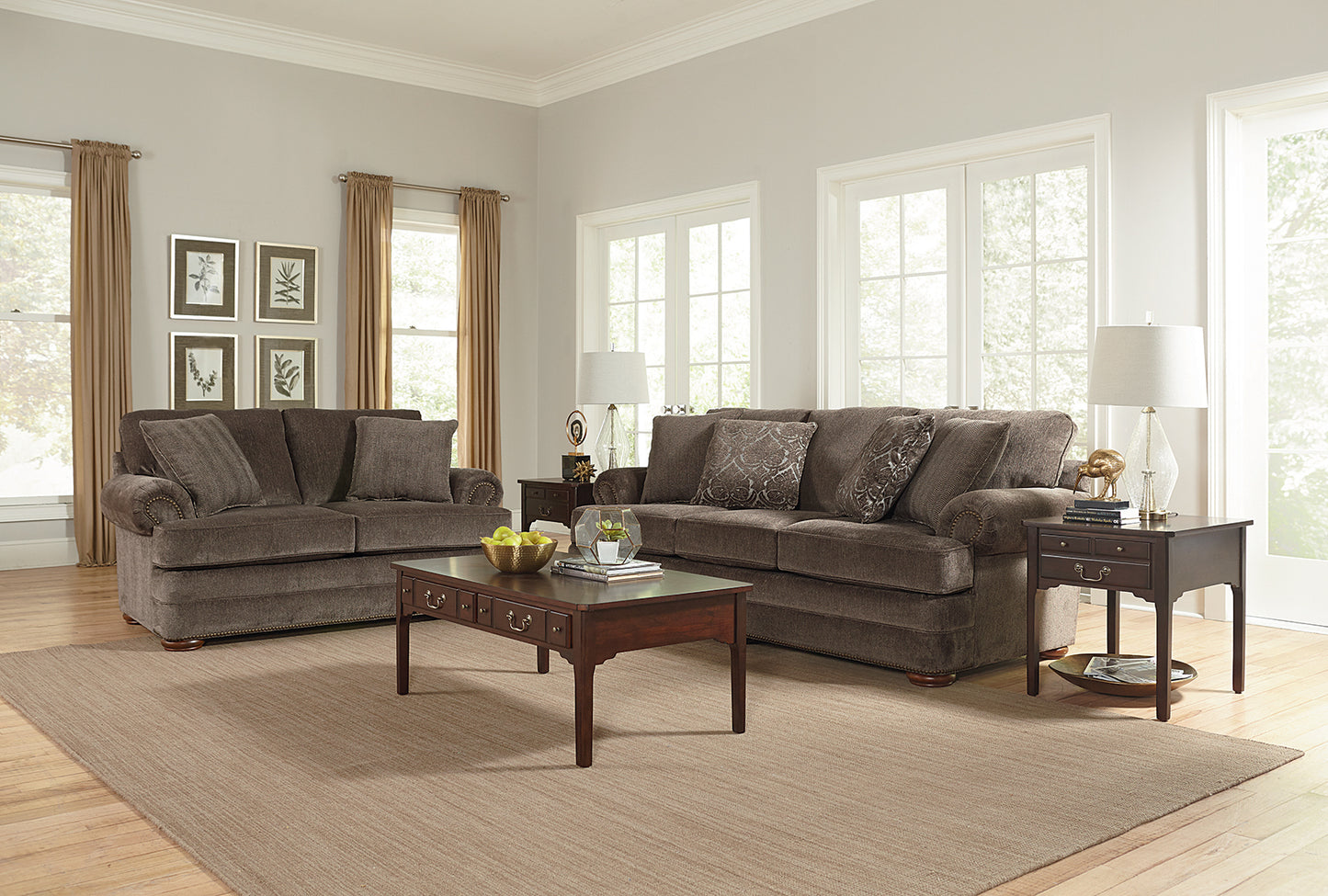Knox Loveseat with Nails
