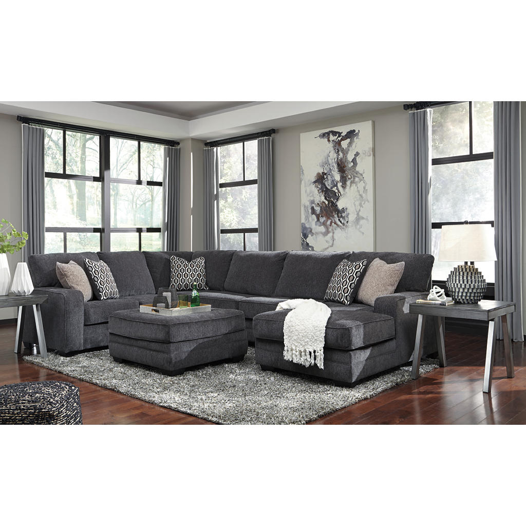 Tracling 3-Piece Sectional with Ottoman Benchcraft® Uncategorized