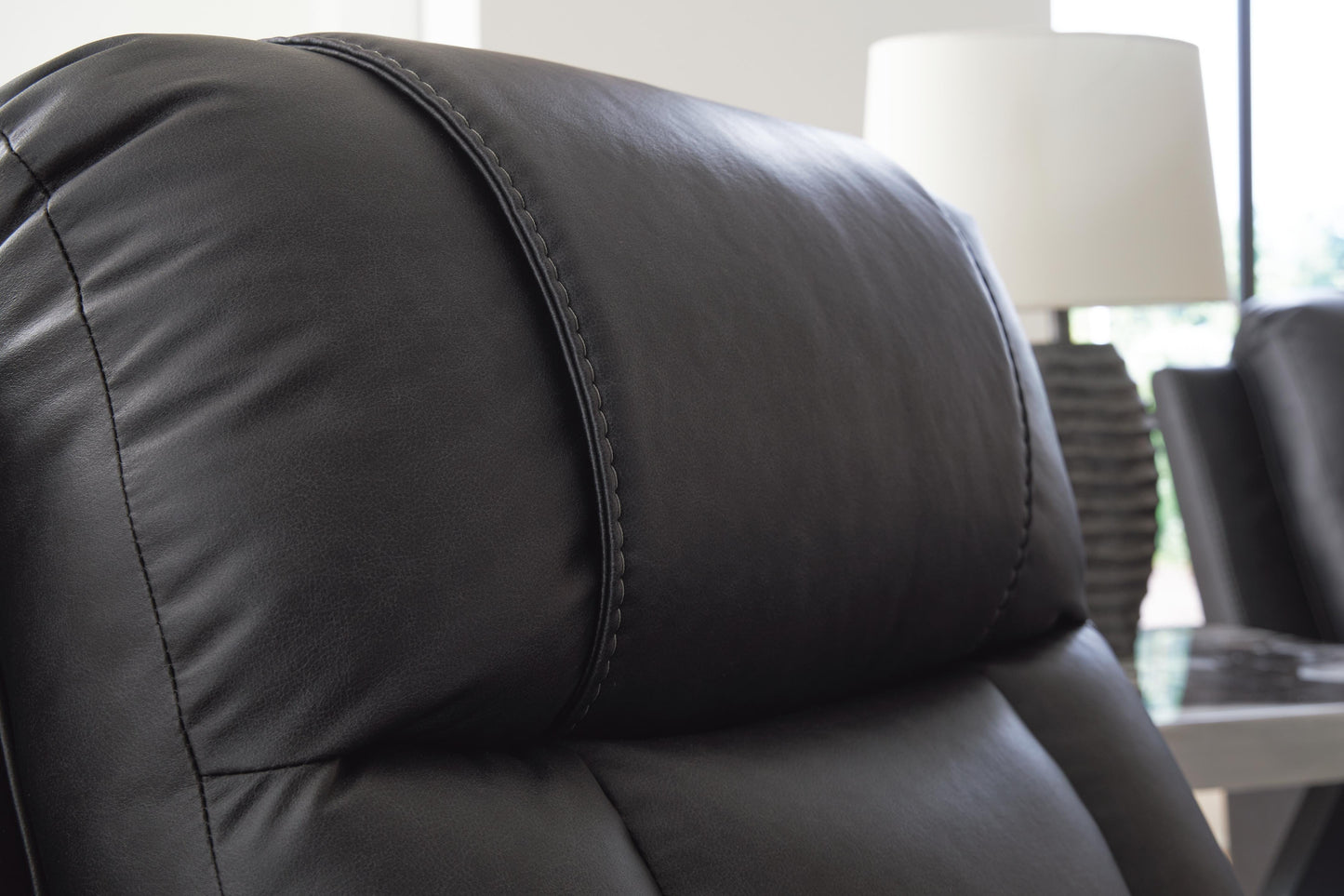 Mackmenville Recliner