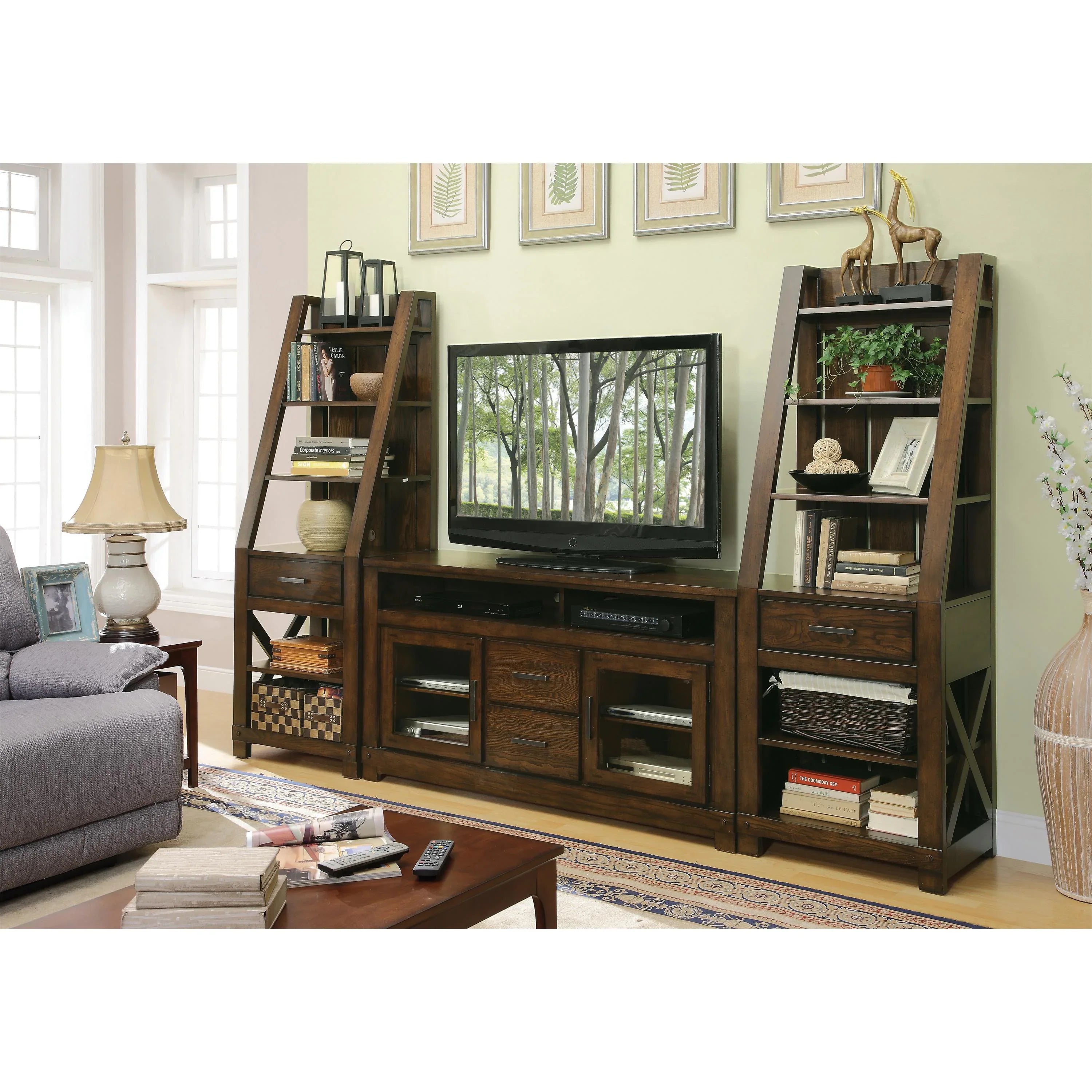 Windridge Pier Riverside Furniture Entertain