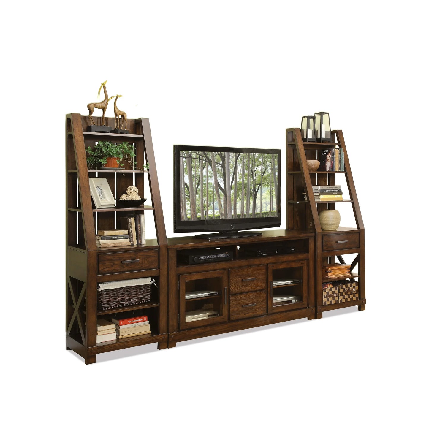 Windridge Pier Riverside Furniture Entertain