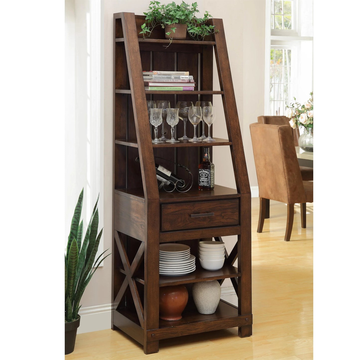 Windridge Pier Riverside Furniture Entertain