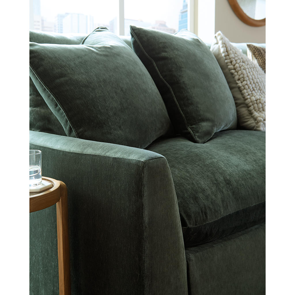 Carriage View 3-Piece Sectional Benchcraft® Living Room
