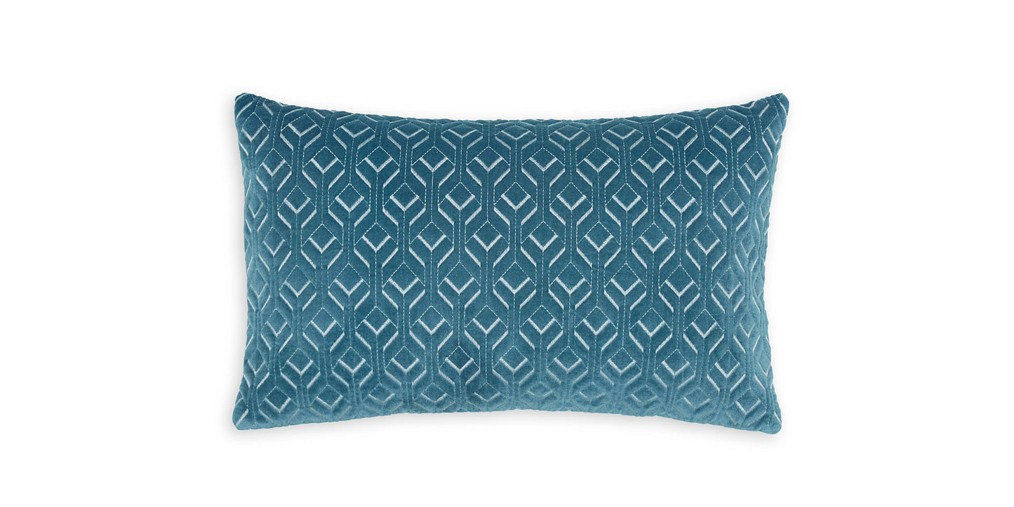 Colinet Pillow Bassett