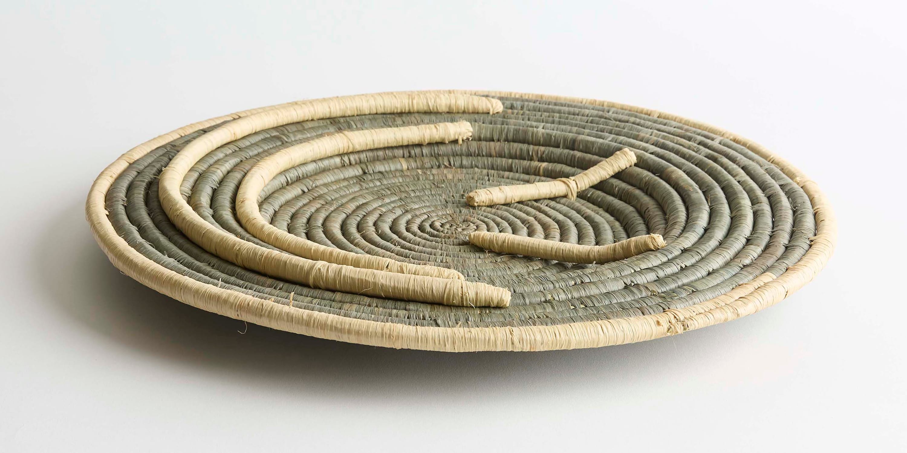 Joy Wall Basket Bassett