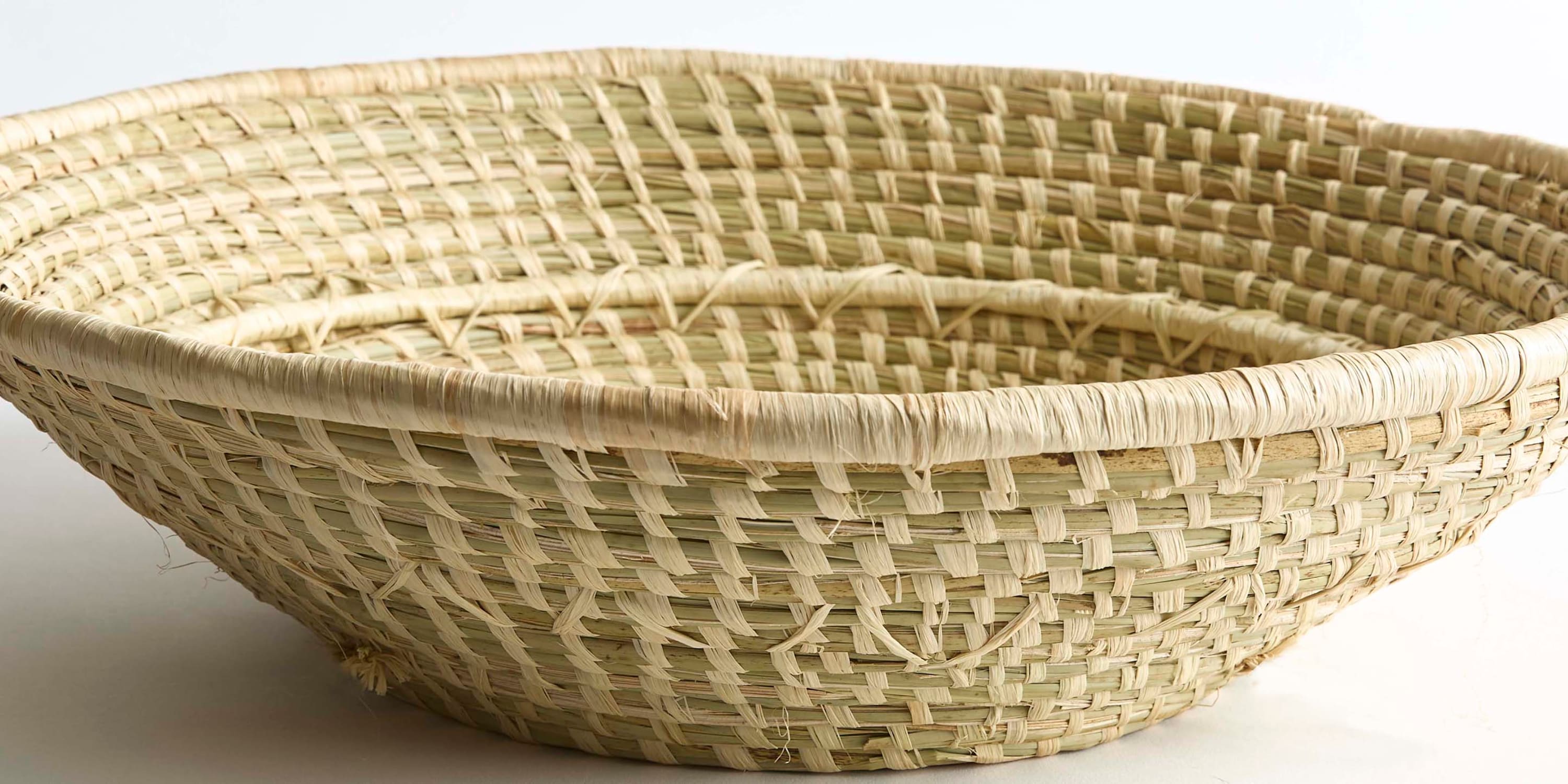 Unity Wall Basket Bassett
