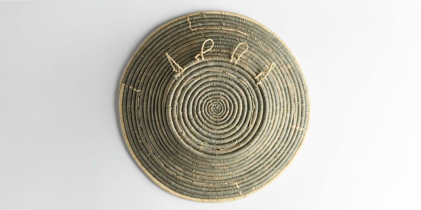 Embrace Wall Basket Bassett