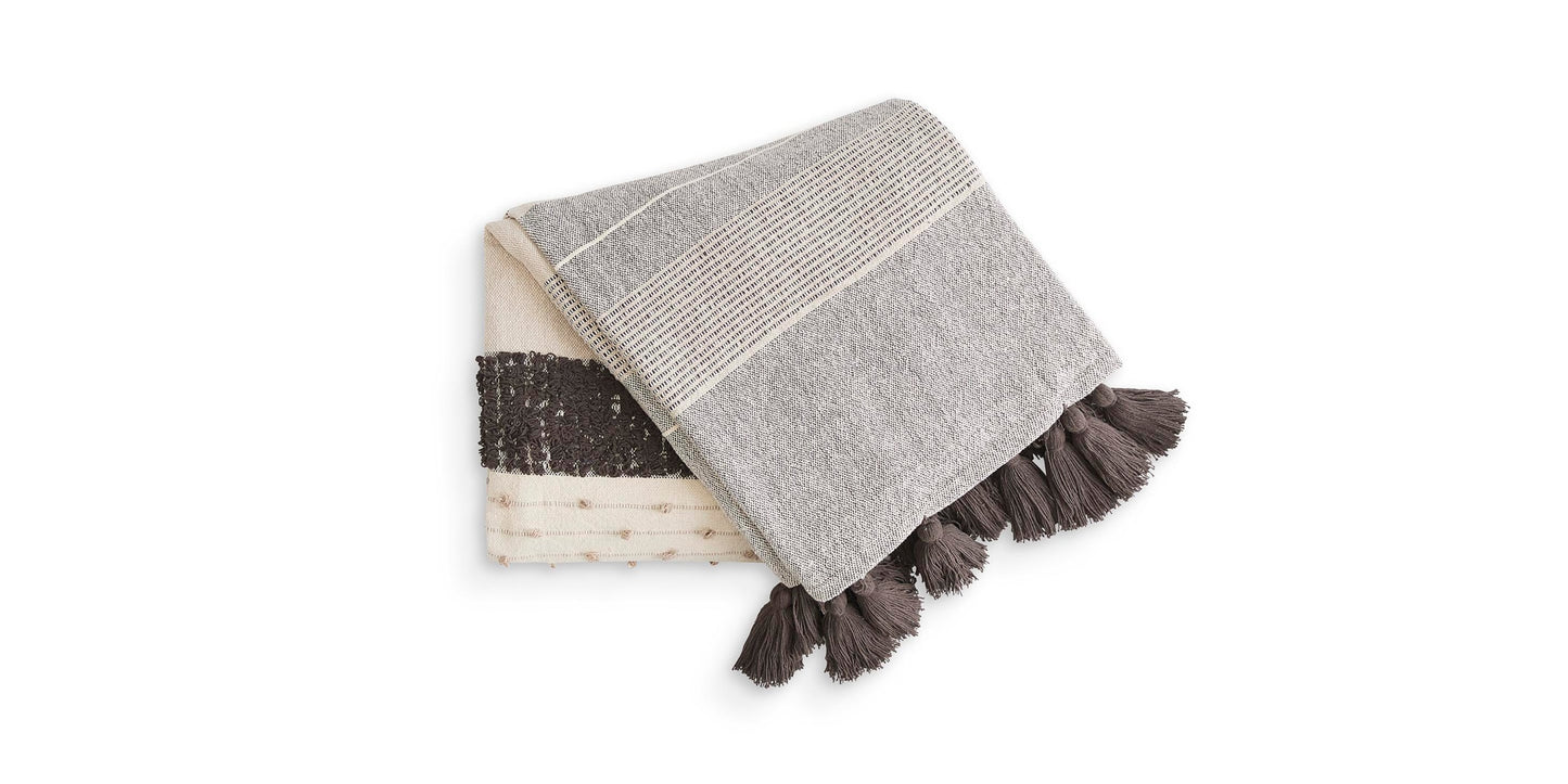 Notre Pepper Throw Bassett