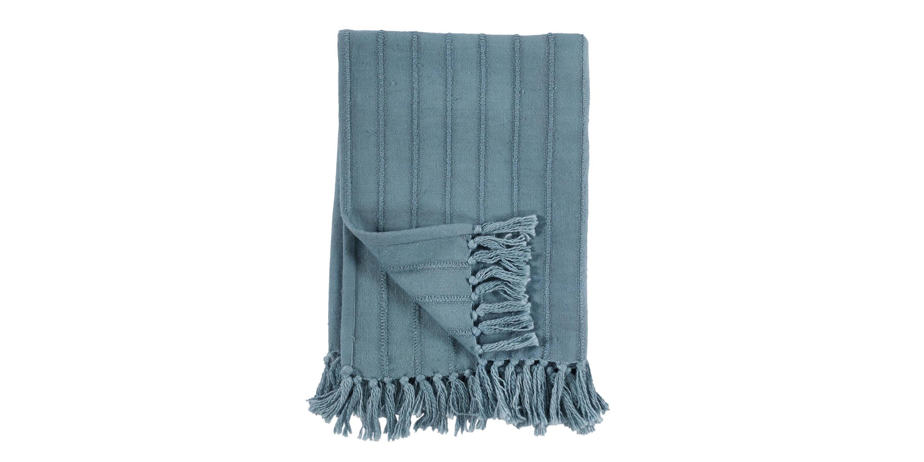 Hunter Throw Bassett
