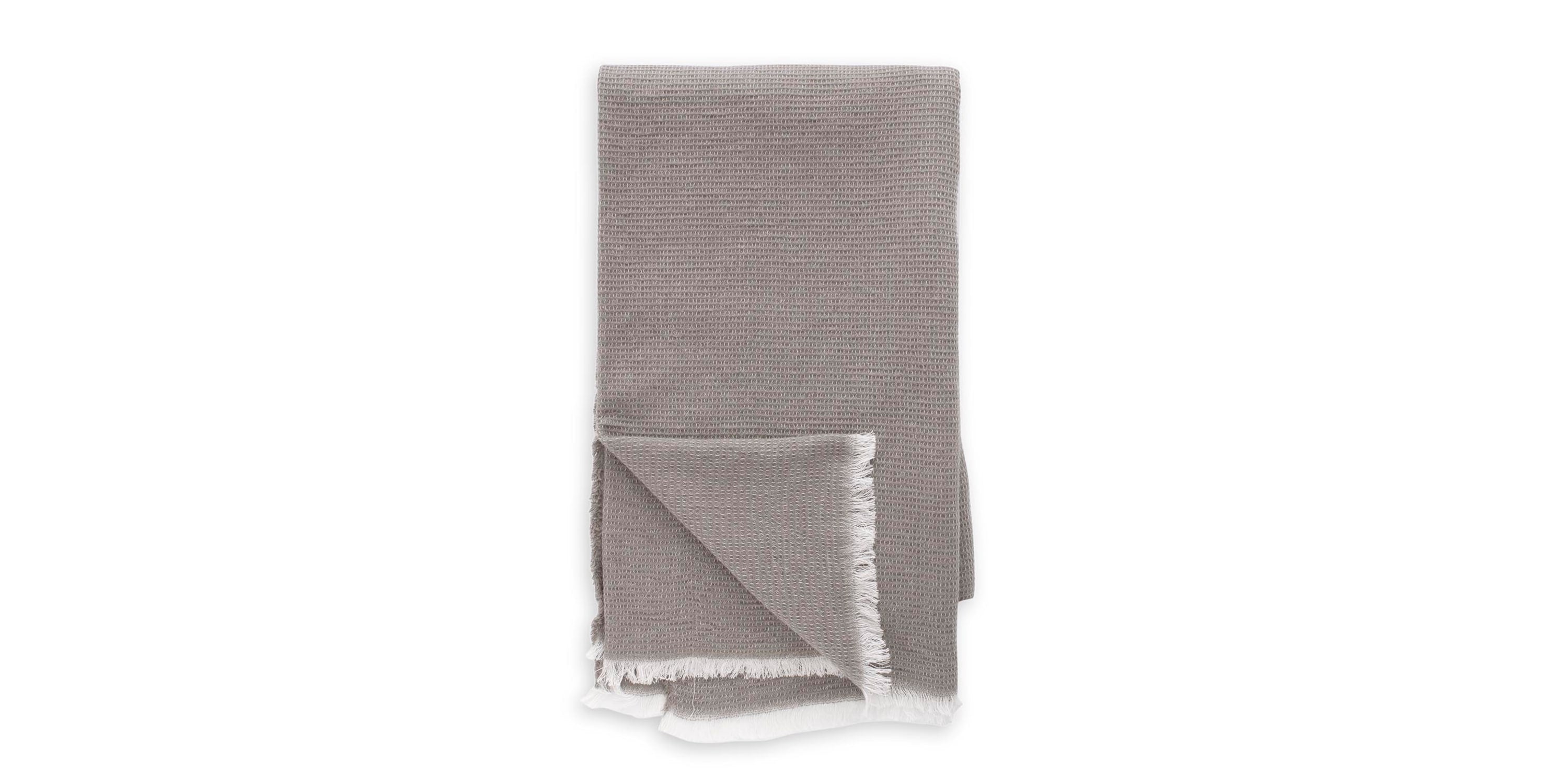 Huxley Super Throw Bassett