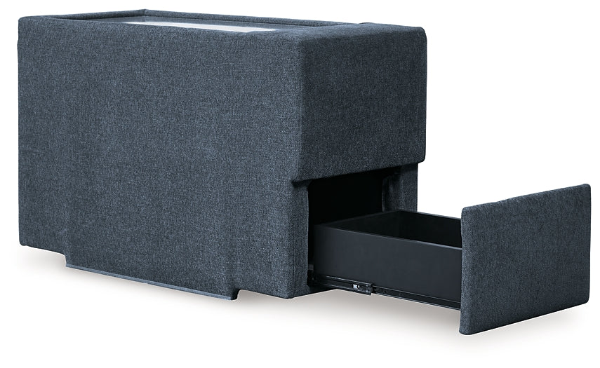 Modmax 3-Piece Sectional Sofa and 2-Piece Sectional Loveseat Signature Design by Ashley® Uncategorized