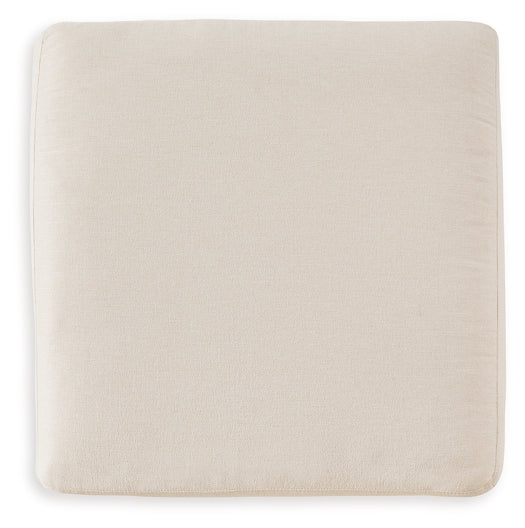 Pillar Peak 6-Piece Sectional with Ottoman