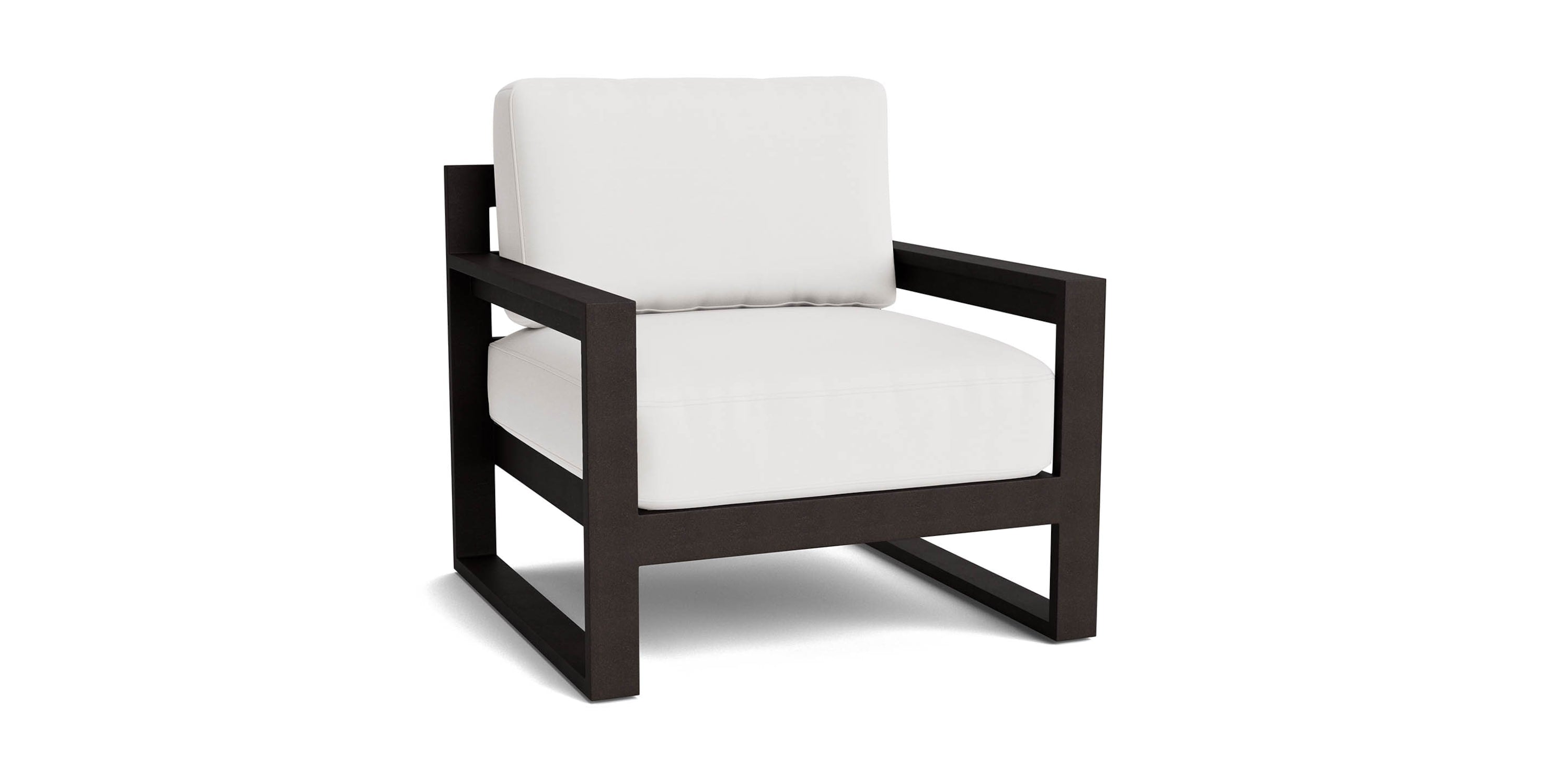 Bonavista Outdoor Track Arm Lounge Chair Bassett