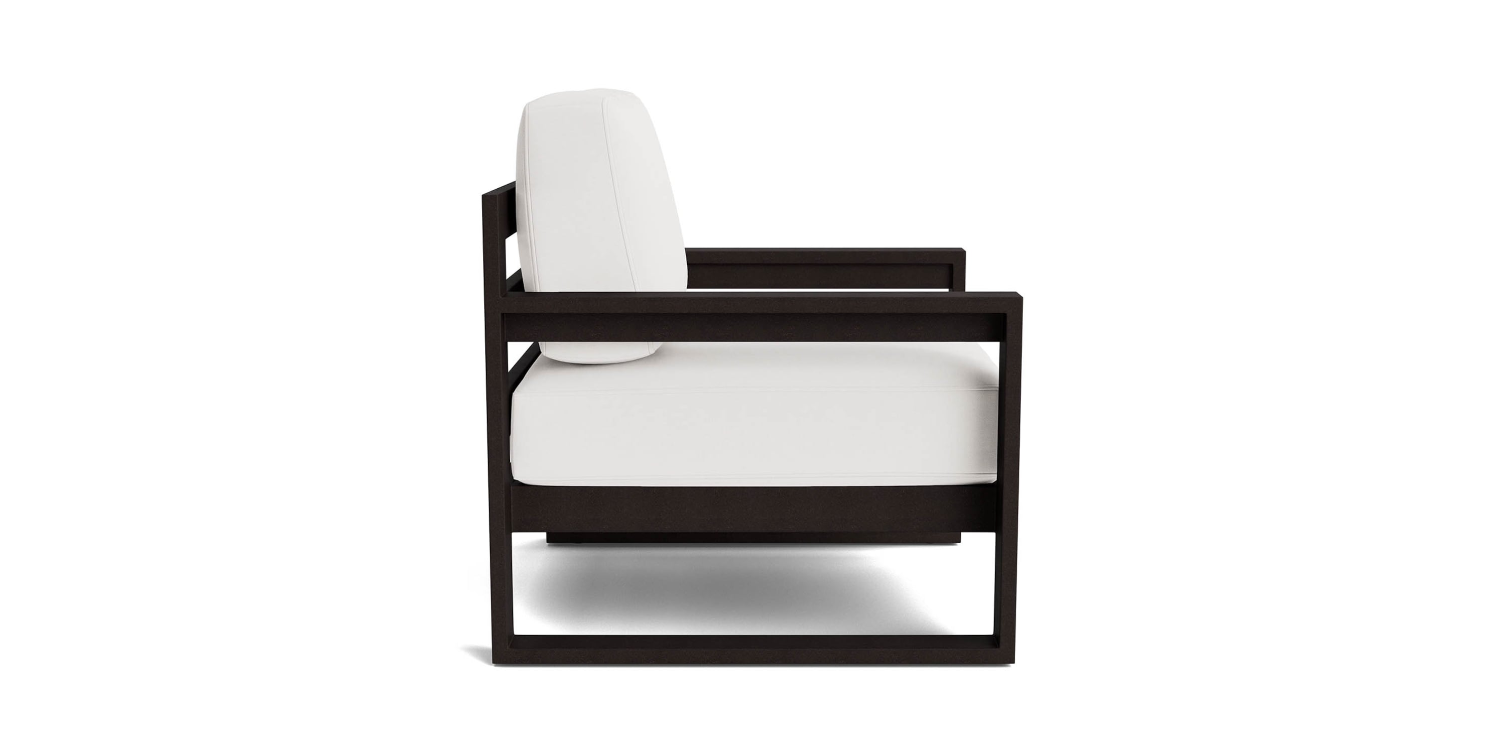 Bonavista Outdoor Track Arm Lounge Chair Bassett