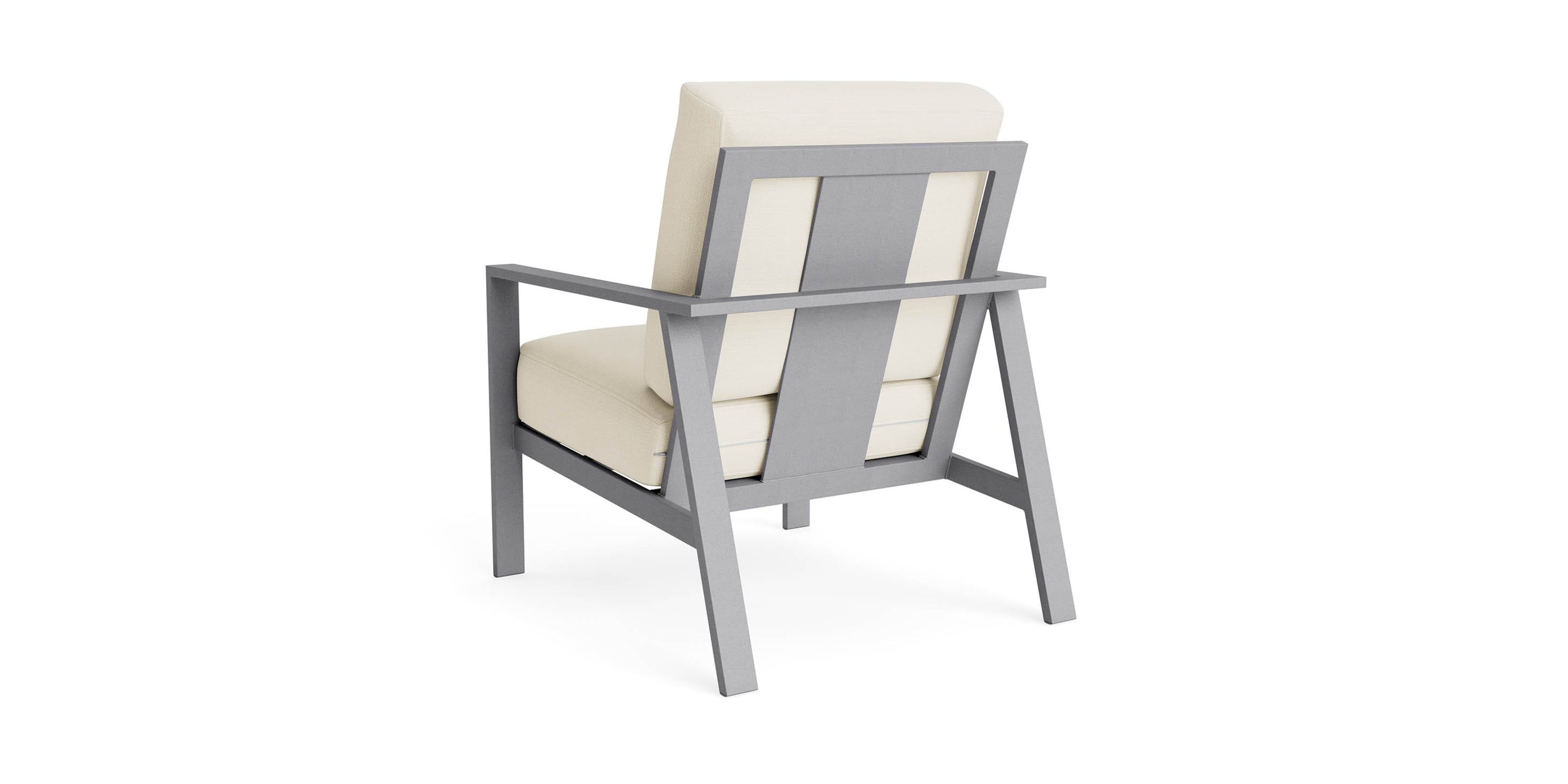 Morris Outdoor Lounge Chair Bassett