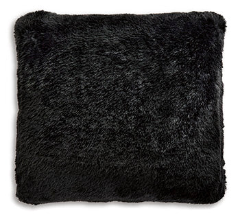 Gariland Pillow (Set of 4) Signature Design by Ashley® Accent Pillows