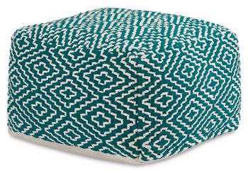 Brynnsen Pouf Signature Design by Ashley® Home Accents
