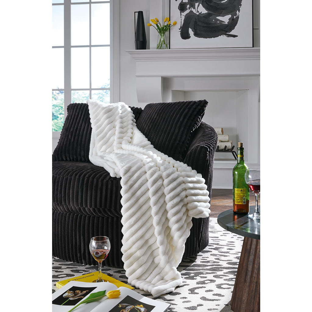 Alsonwell Throw (Set of 3) Signature Design by Ashley® Blankets And Throws