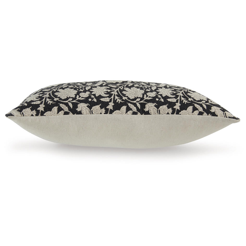 Alanderson Pillow (Set of 4) Signature Design by Ashley® Accent Pillows