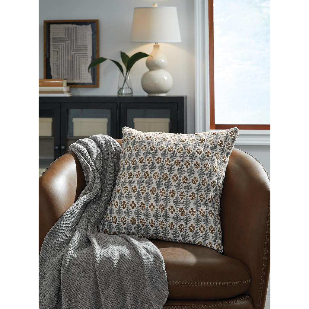Dainwick Pillow (Set of 4) Signature Design by Ashley® Accent Pillows