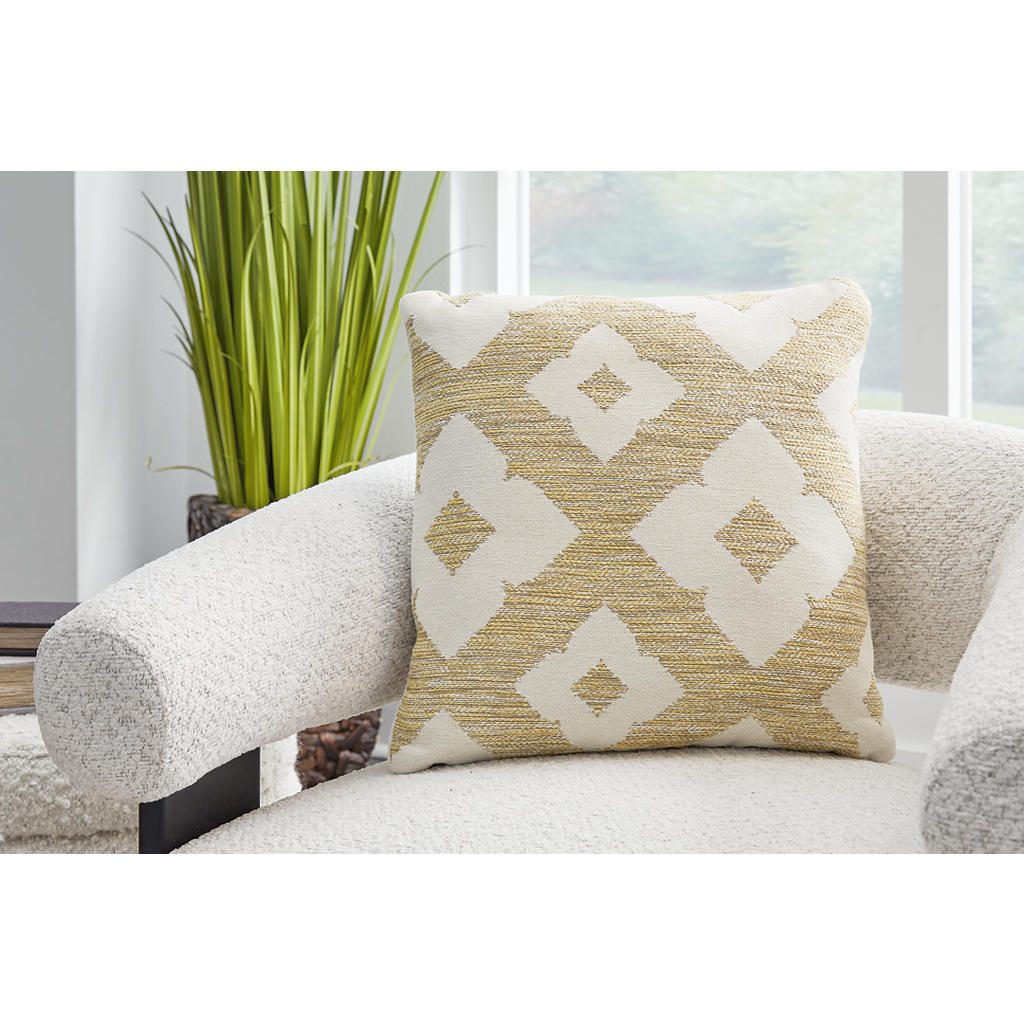 Brockner Next-Gen Nuvella Pillow (Set of 4) Signature Design by Ashley® Accent Pillows