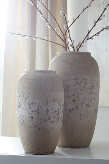 Dimitra Vase (Set of 2) Signature Design by Ashley® Home Accents