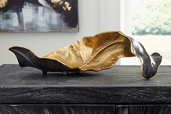 Melinda Sculpture Signature Design by Ashley® Home Accents