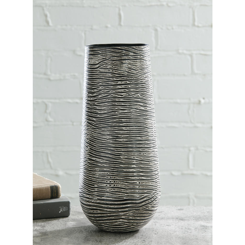 Fynn Vase Signature Design by Ashley® Home Accents
