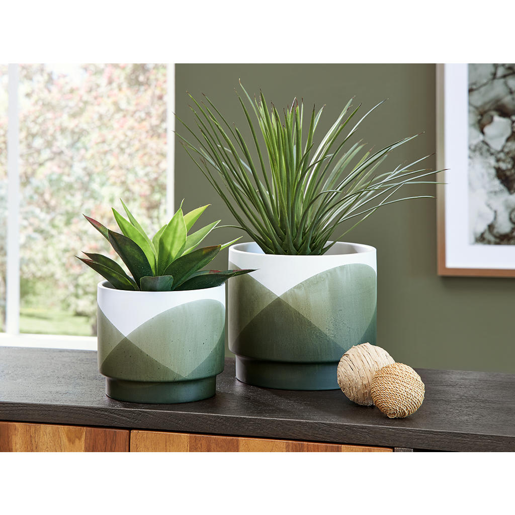 Ardenridge Planter (Set of 2) Signature Design by Ashley® Home Accents