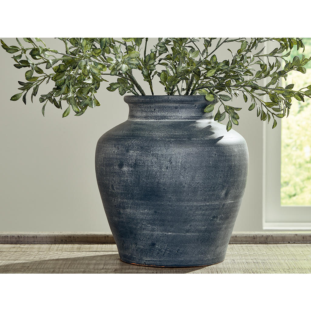 Meadie Vase Signature Design by Ashley® Home Accents