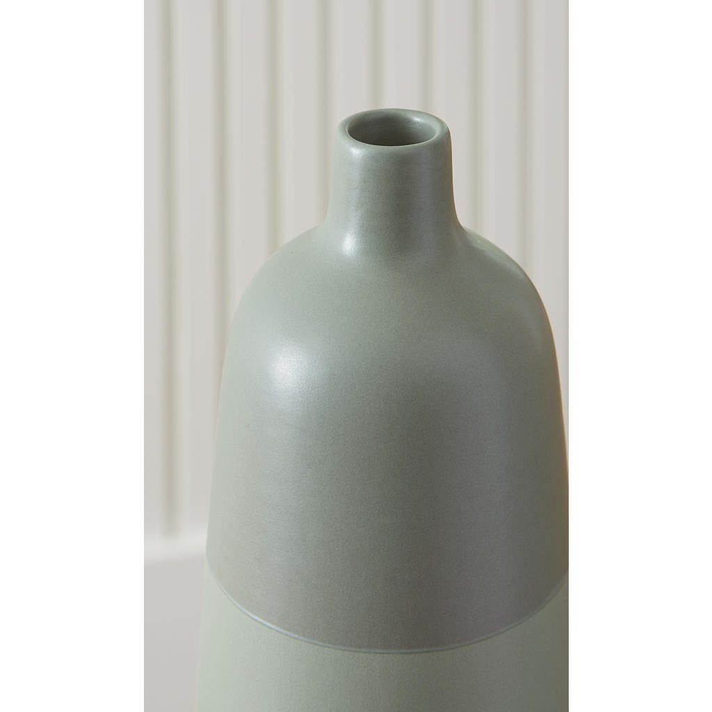 Peerland Vase Signature Design by Ashley® Home Accents