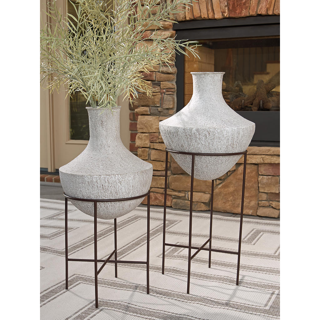 Estonbank Vase Set Signature Design by Ashley® Uncategorized