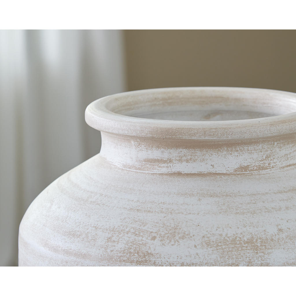 Meadie Vase Signature Design by Ashley® Home Accents