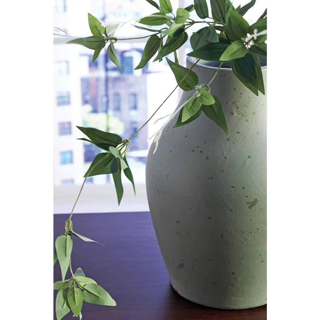 Baychester Vase Signature Design by Ashley® Home Accents